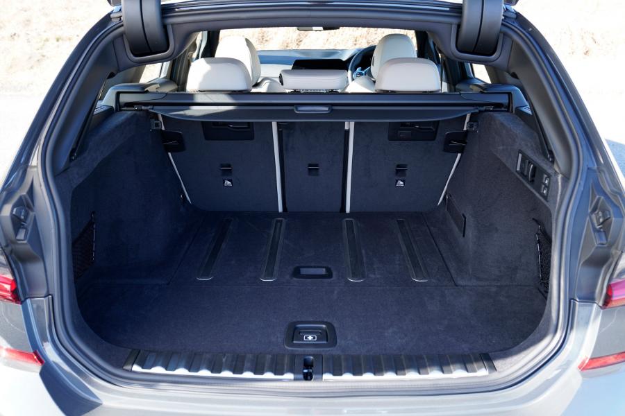 Багажник BMW 320d xDrive Touring M Sport (G21) 2019 года  (JP) (фото 6 из 28)